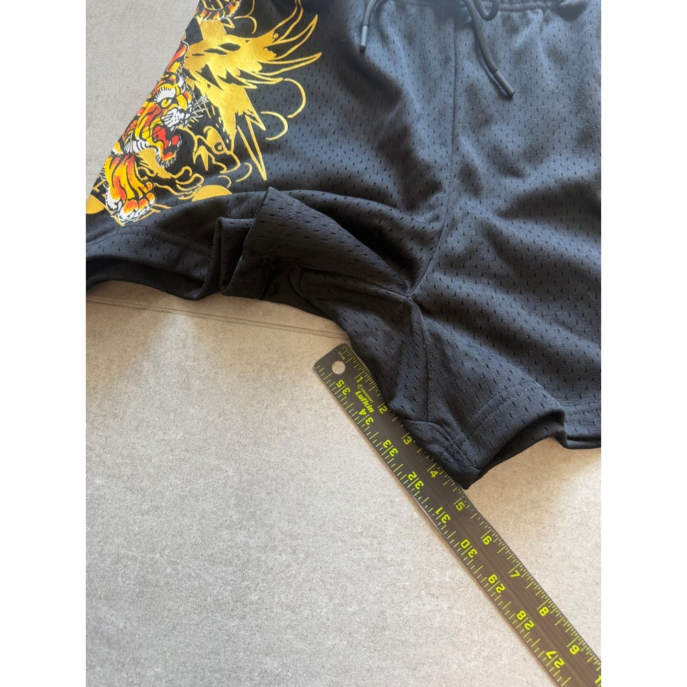 NWT Ed Hardy Mens Black Mesh Tattoo Tiger Eagle Graphic Shorts EHM8004-2 Small - Picture 8 of 9
